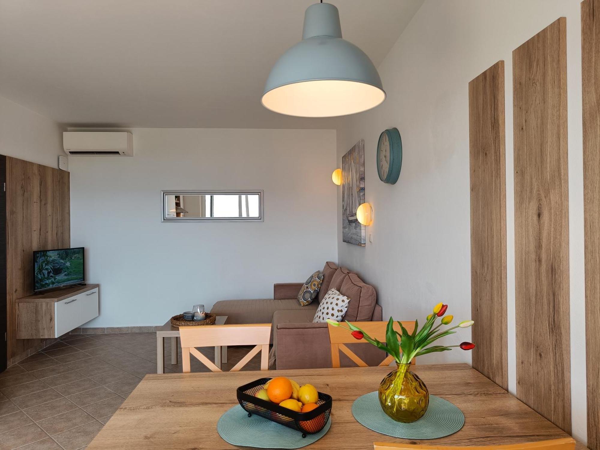 Haus Mit Meerblick Lopar Ngoại thất bức ảnh